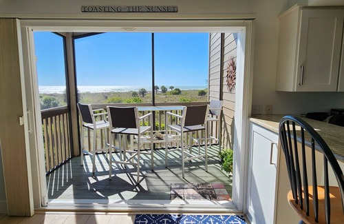 Placida Condo | Beachfront Retreat with Panoramic Views on Gasparilla Island