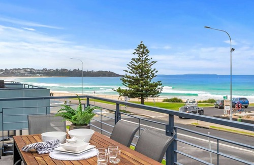 Mollymook Apartment | Oceanfront Getaway: Beachfront Six at Mollymook Beach