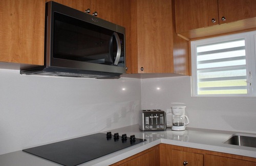 Cabezas Apartment | Beachfront Studios: Guest Rated 9.8 with Ocean Views