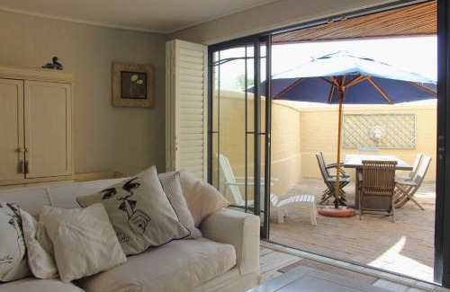 Scott Estate Apartment | Relaxing Retreat at The Village Terrace, Hout Bay