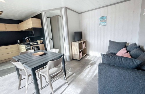 Jullouville-les-Pins Ski Chalet | Cozy Chalet Jullouville with Oceanfront Views & Spa