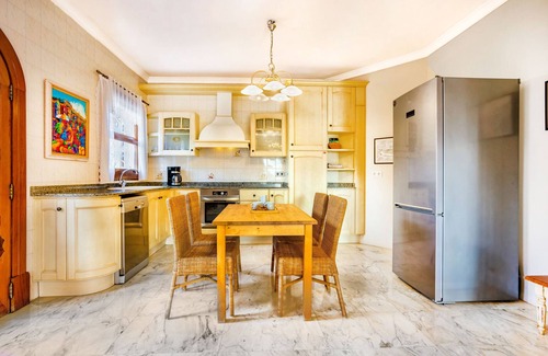 Cala Santany Villa | Beachfront Tower: Villa with Pool near Cala Santanyí Beach