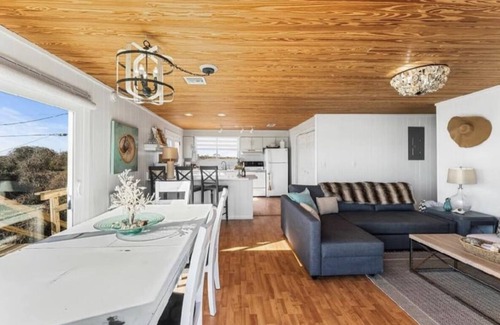 South Ponte Vedra Beach House | Oceanfront Haven: Steps to Sand with Ocean Views & Spa