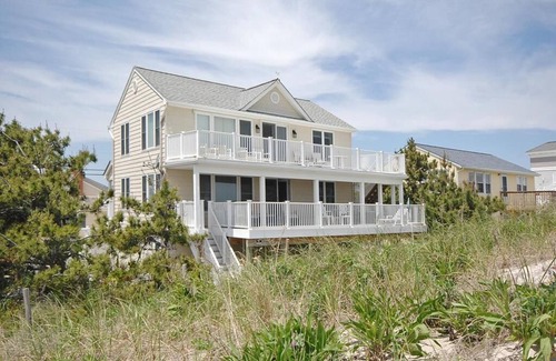 North Beach Haven Apartment | Seaside Getaway: Beachfront Vacation Rental on LBI