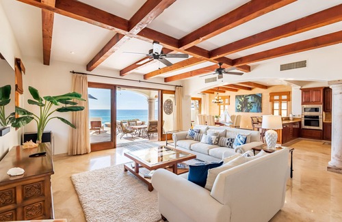 Buzzards Villa | Beachfront Villa with Private Pool & Exclusive Beach Access
