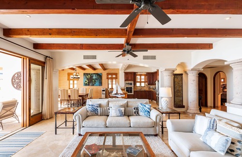 Buzzards Villa | Beachfront Villa with Private Pool & Exclusive Beach Access