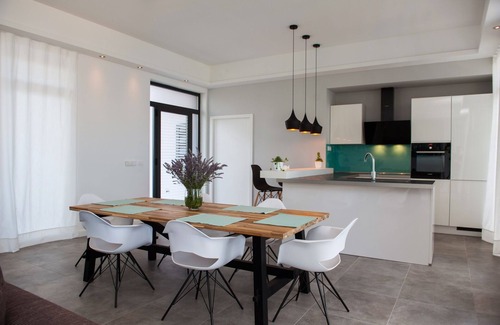 Sutivan Villa | Beachfront Villa Endora: Pet-Friendly Retreat with Pool