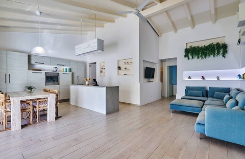 Santa Maria House | Beachfront Villa in Santa Maria