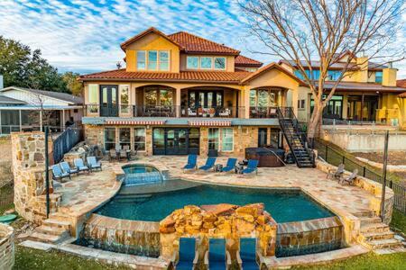 Kingsland House | Oceanfront Villa: Pet Friendly with Pool & Top Guest Rating