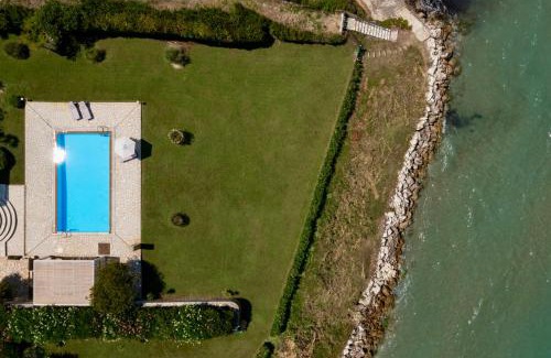 Sidari Villa | Beachfront Villa Victoras: Private Beach & Ocean Views Await