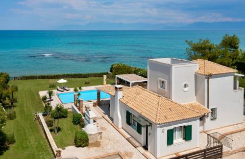 Sidari Villa | Beachfront Villa Victoras: Private Beach & Ocean Views Await