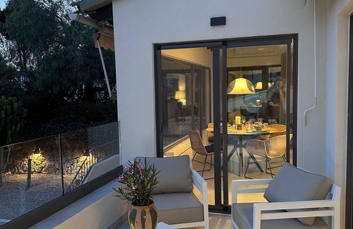 Arnella Villa | Beachfront Villa with Ocean Views of El Portet Bay