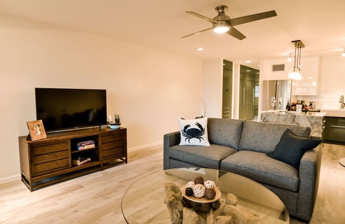 Red Hook Apartment | Premier Beachfront Villas at Crystal Cove with Ocean Views