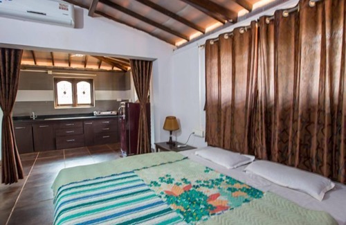 Ganpatipule Hotel | Seaside Villas with Family-Friendly Amenities Await You