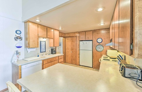 Bells Beach Cottage | Beachfront Whidbey Island Home with Family-Friendly Amenities