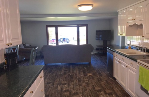 Elk Rapids House | Beachfront Rental with Tennis Court & Playground Nearby