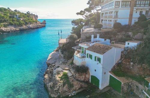 Cala Santany House | Family-Friendly Beachhouse Sa Barca: 4-Star Guest Rated Excellence