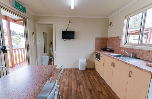 Rivoli Bay RV Rental | Beachport Caravan Park