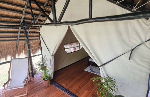 San Vicente Cabin | Beachside 2: Pet-Friendly Oceanfront Retreat with Breakfast