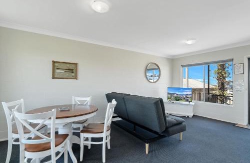 Brooms Head Apartment | Relaxing Oceanfront Stay at Beachside at Brooms