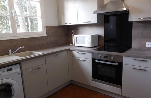 La Tranche-sur-Mer Cottage | Charming Gite La Tranche-sur-Mer with Kitchen for 5 Guests