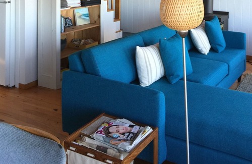 Park Corner Cottage | Beachside Cottage Escape: Pet-Friendly with Ocean Views