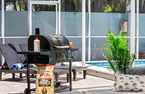 Lantana House | Beachside Escape Poolhouse w Game Room, Grill