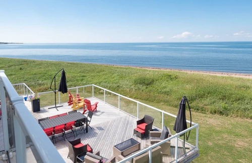 Pictou County House | Beachside Getaway Villa with space for 20+
