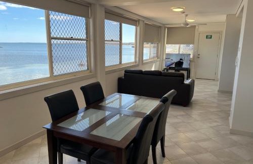 Ripon Apartment | Oceanfront Jetty View Apartment - Perfect for Families