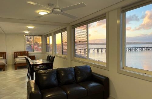 Ripon Apartment | Oceanfront Jetty View Apartment - Perfect for Families