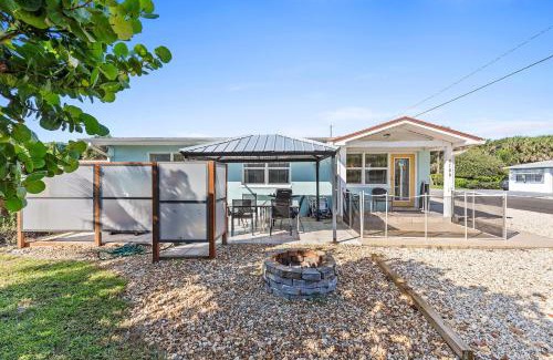 New Smyrna Beach House | Experience Beachside Oasis with Oceanfront Views