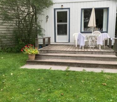 Muskoka Lakes Resort | Discover Beachside on Lake Muskoka with Private Beach Access