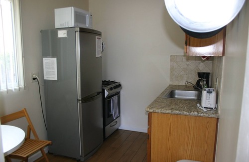 South Mission Beach Apartment | Renovated Studio Steps to Ocean & Bay – Guest Rated 9.6/10