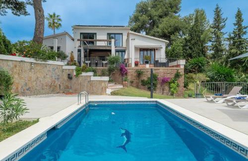 Carib Playa Villa | Beachside Villa in Carib Playa: Family-Friendly Retreat