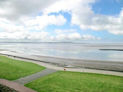 Llanelli House | Beachview: 5-Star Child-Friendly Retreat with Top Reviews