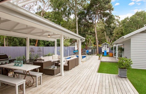 Pearl Beach House | Beachworth: Pet Friendly with Pool & Oceanfront Views
