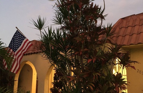East Boca Raton House | Oceanfront Duplex: Walk or Ride to the Beach with Ease