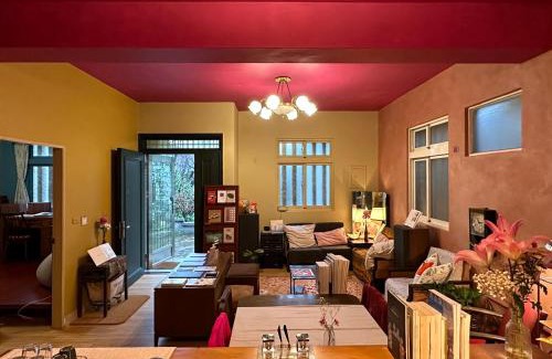 Ruifang House | Experience Tranquility at Sunflecks Jiufen with Breakfast