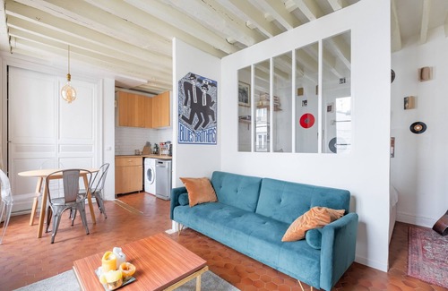 11th Arrondissement Apartment | Experience Comfort at Beams and Blues by Veeve