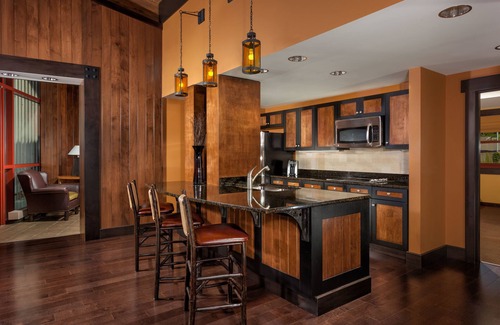 Macungie Resort | Discover Bear Creek Mountain Resort: Pool, Spa & More!
