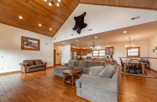Oakland House | Bear Foot Cove: Lakefront Retreat with Hot Tub & Fire Pit