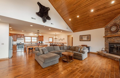 Oakland House | Bear Foot Cove: Lakefront Retreat with Hot Tub & Fire Pit