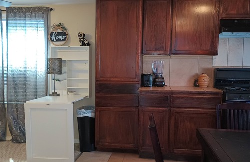 Kirtland House | Experience Bear Habitat-11A: Ocean View Mobile Home Retreat