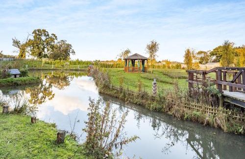 Newmarket House | Family-Friendly Bear House - Ideal for Memorable Getaways