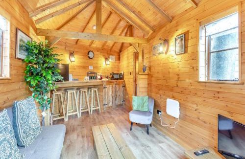 Newmarket House | Family-Friendly Bear House - Ideal for Memorable Getaways
