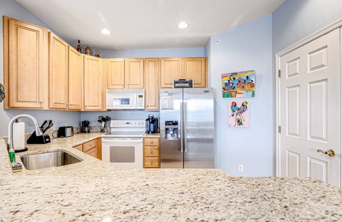 Ocean View Condo | Cozy Bear Trap Dunes Condo with Oceanfront Views & Free WiFi