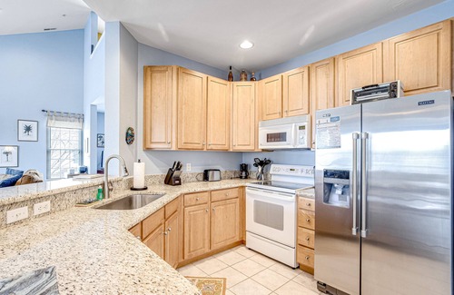 Ocean View Condo | Cozy Bear Trap Dunes Condo with Oceanfront Views & Free WiFi