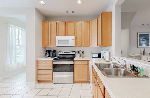 Ocean View Condo | Pet-Friendly Bear Trap Dunes Home with Beach Shuttle & Pool