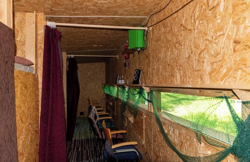 Vinni Parish Cabin | Experience Bear Watching and Photography in Comfort