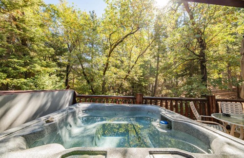 Big Bear Lake House | Bearfoot Bungalow - Ideal Retreat Near National Forest